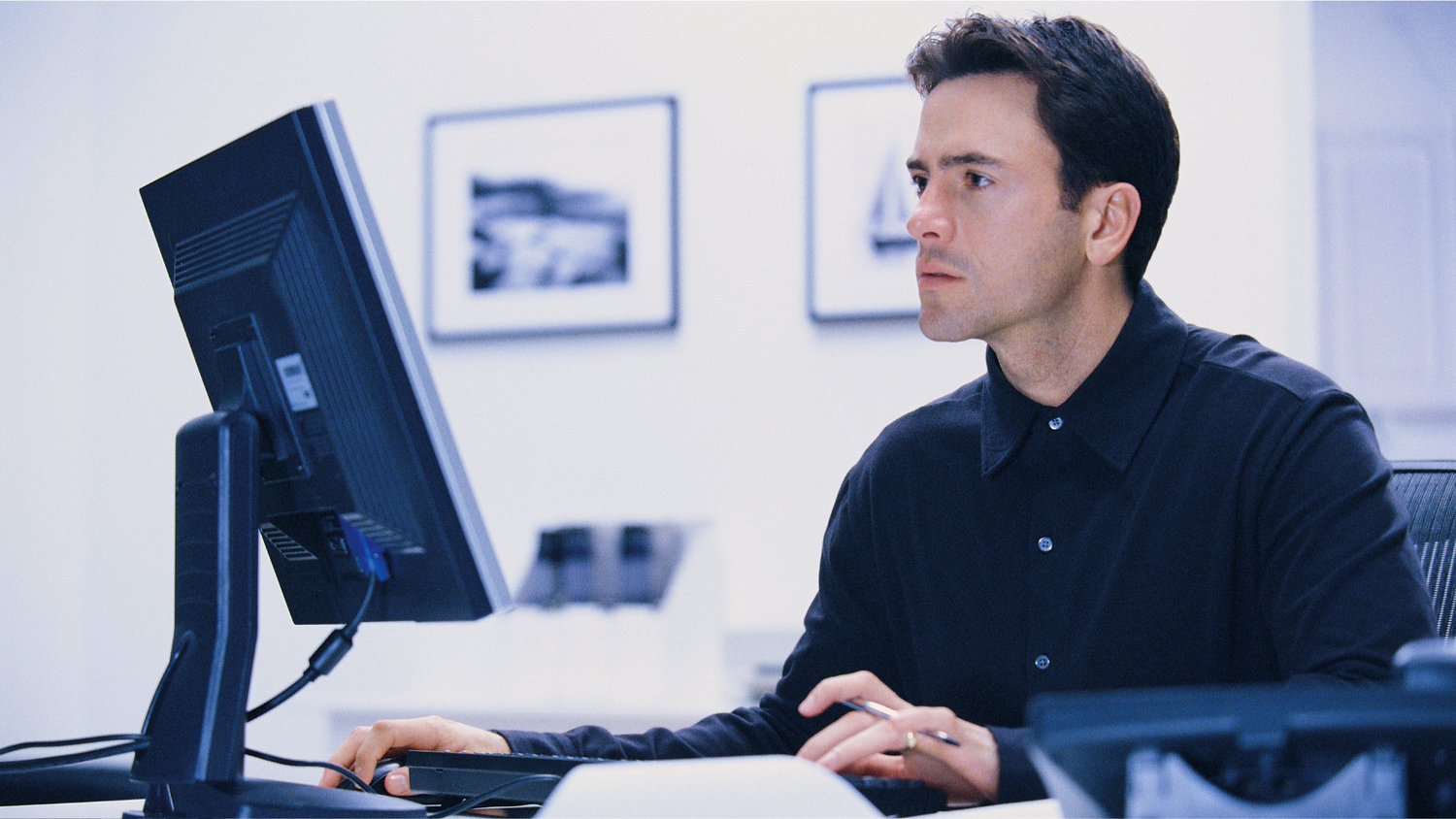 How to Get Into Cybersecurity With No Experience